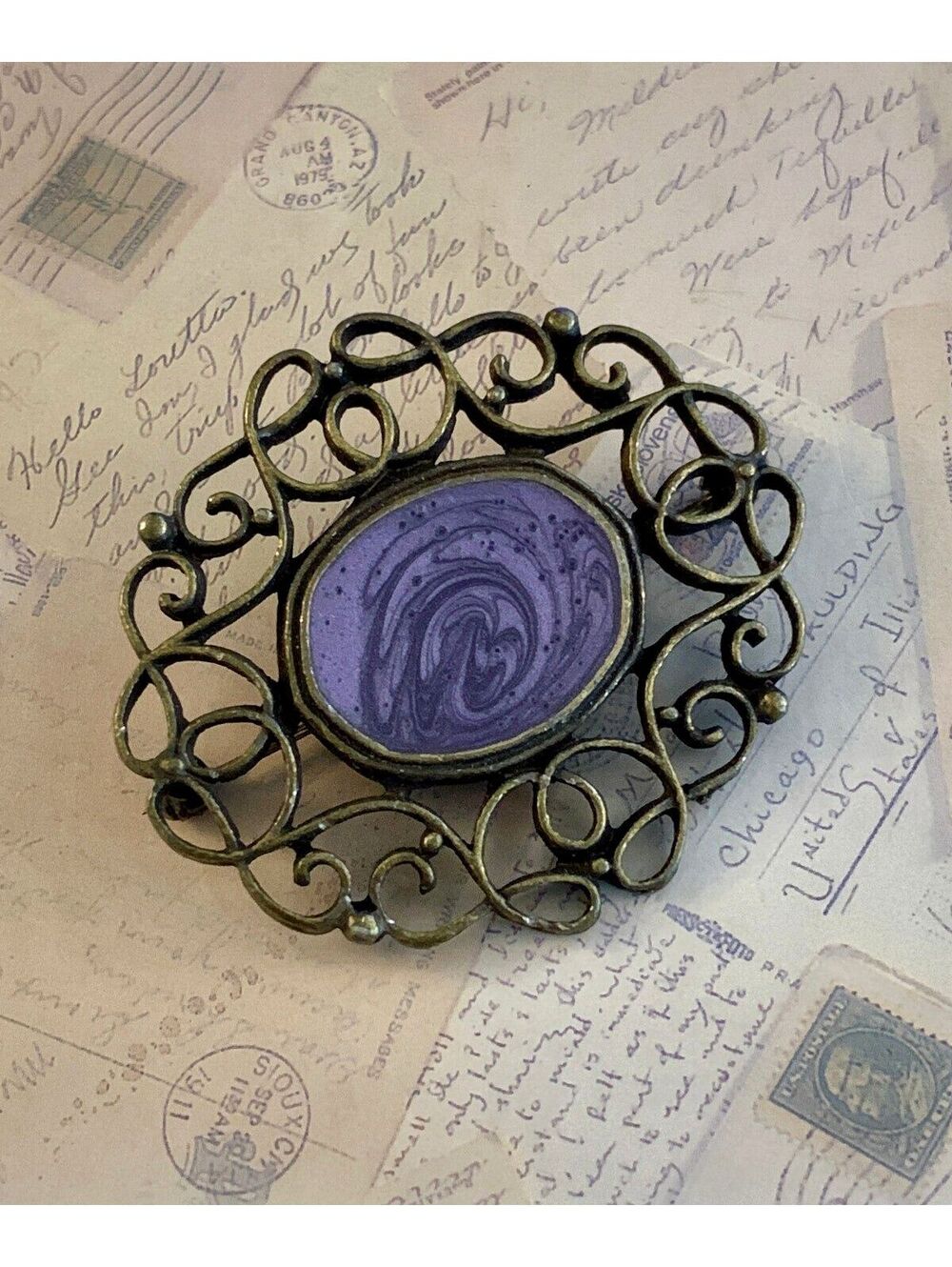Vintage Filigree Marbled Purple Art Glass Cabochon Brooch Pin